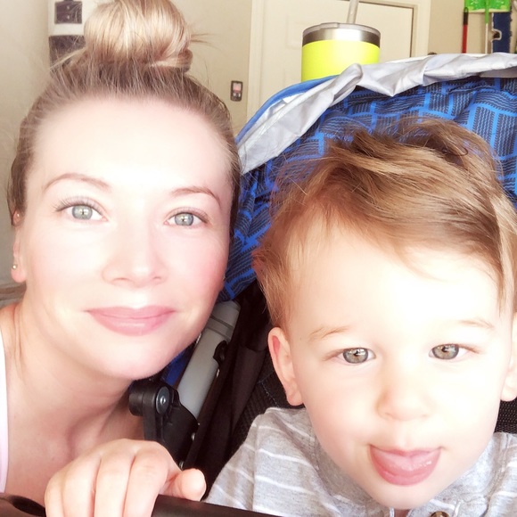 Meet your Posher, Marissa - Picture 3 of 3